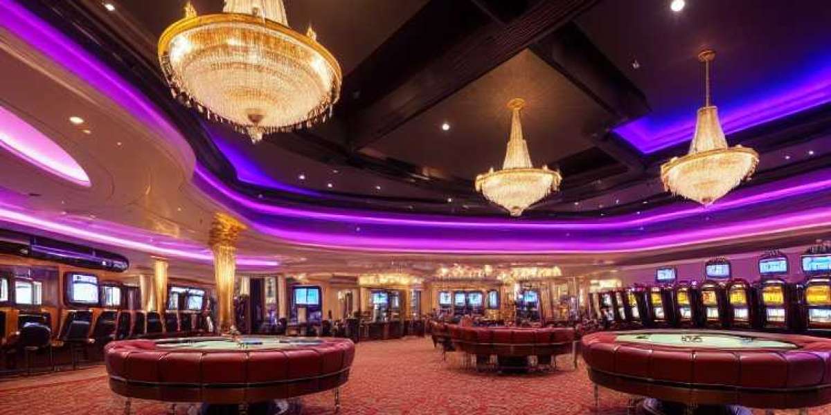 Slot machines at Slot Lounge Casino