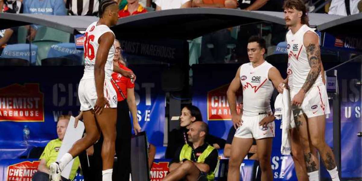 Steele Sidebottom - A Footballer Defying Age