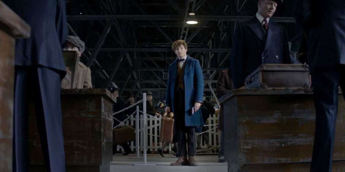 Film Crew Roles – Behind the Scenes Insights