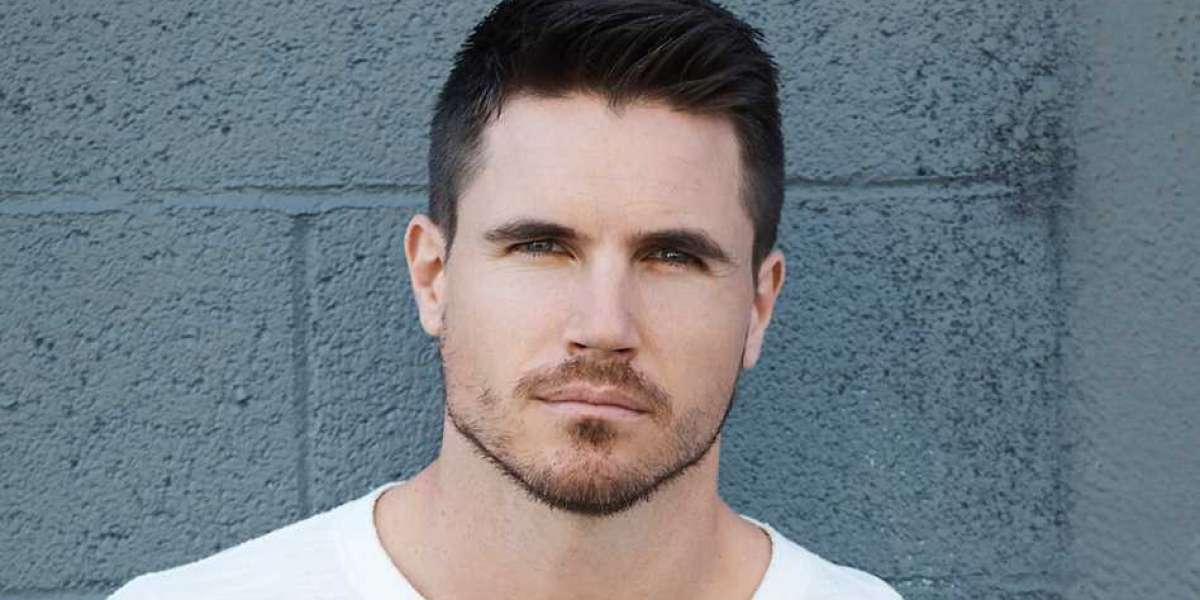 The Witcher - New Faces Alter Power Dynamics