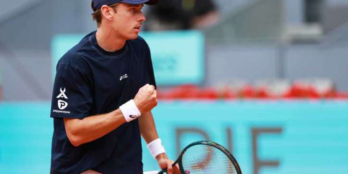 Djokovic Struggles in Madrid - A Career Shift Looms?