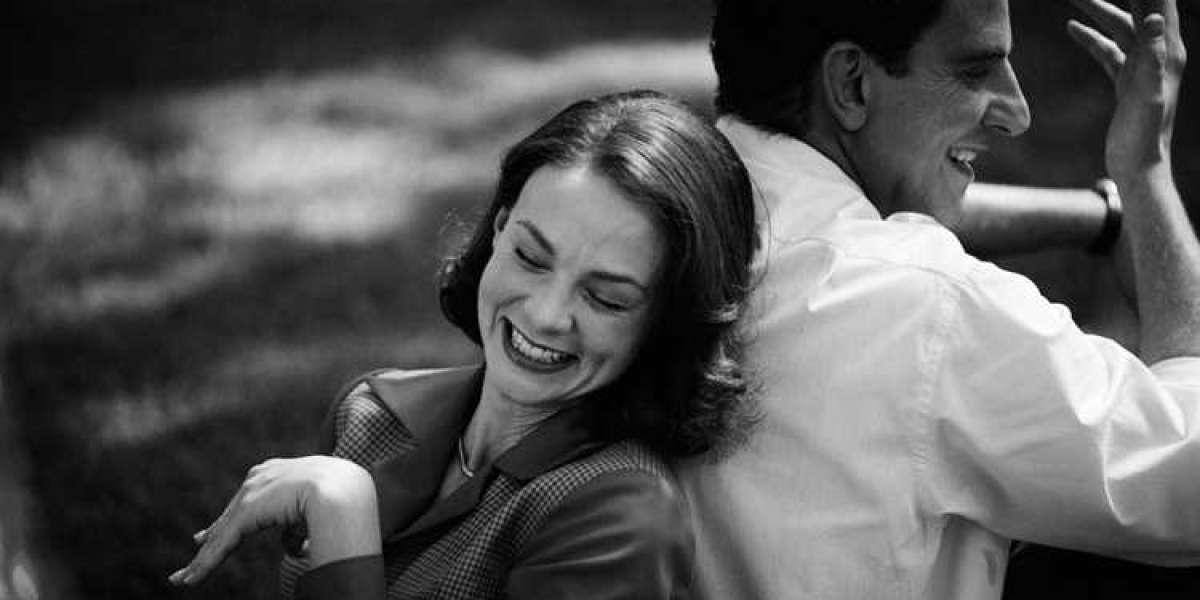 Behind-the-Scenes of Maestro: Cooper & Mulligan