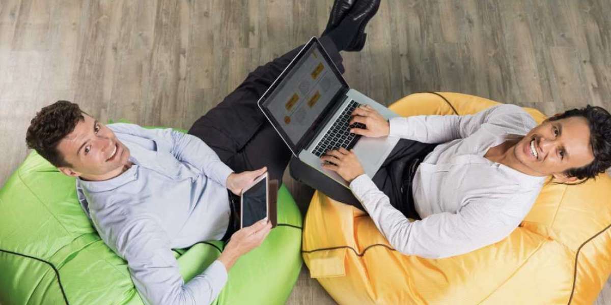 Agency Showdown: What Sets the Best Apart from the Rest