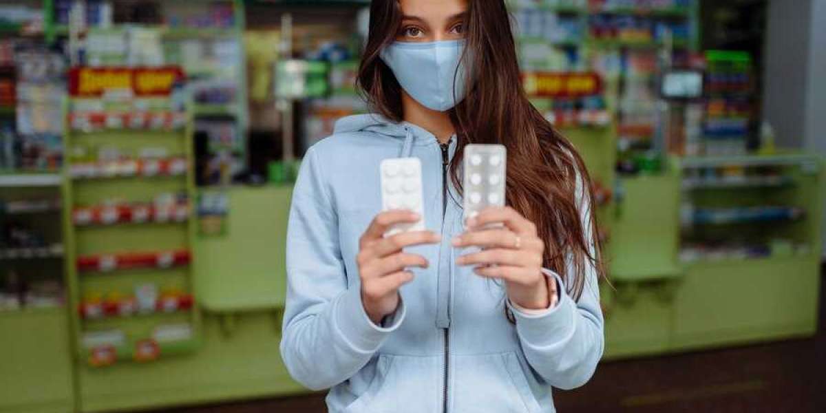 What Happens if a Human Takes Praziquantel 600 mg?