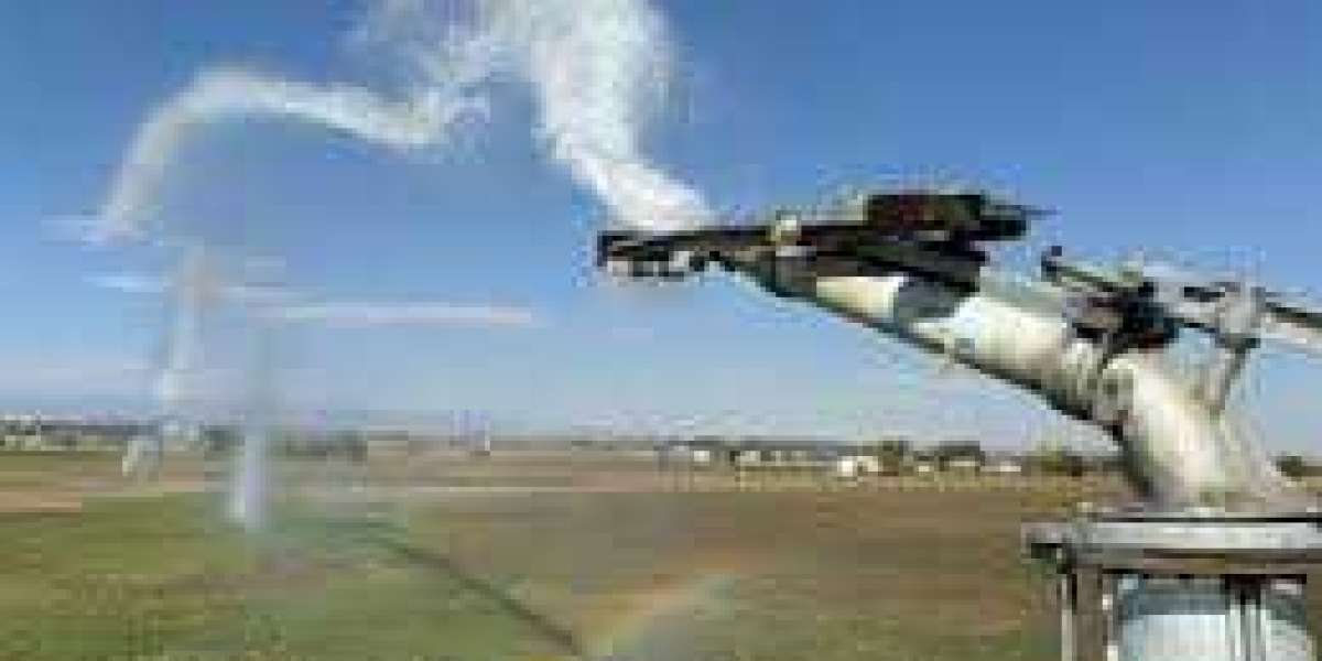 When should irrigation construction management be used in large projects?