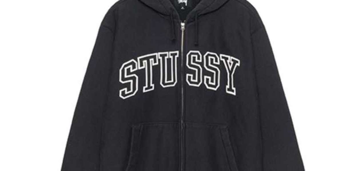 Shop Authentic Stussy Canada Streetwear Online – Premium Hoodies, Tees, Sweatpants, Jackets & New Arrivals