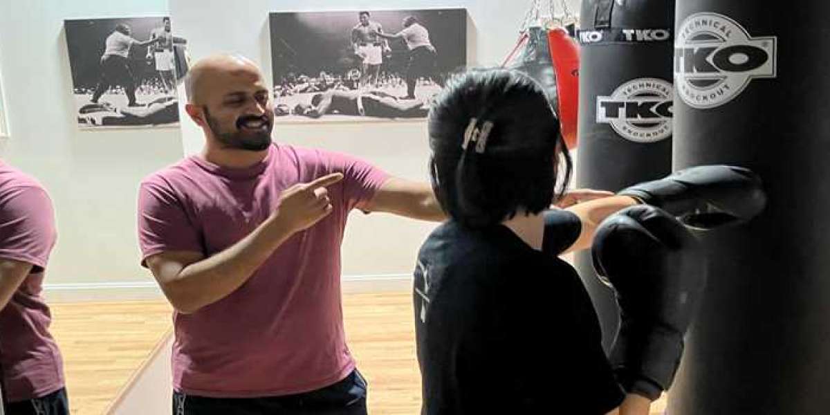 Empower Yourself with Upper West Side Self Defense Coaching – Schedule a Trial Session