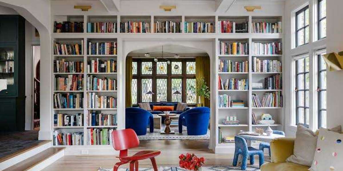 Custom Bookshelves and Built-In Storage Solutions