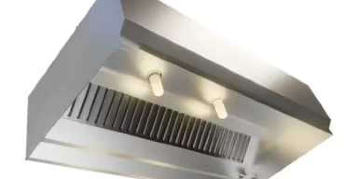 Restaurant Hood Ventilation System vs. Standard Kitchen Ventilation: What's the Difference?